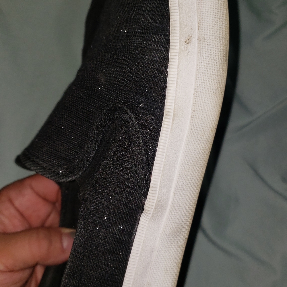 Sperry slip on sparkly shoes - Picture 3 of 5